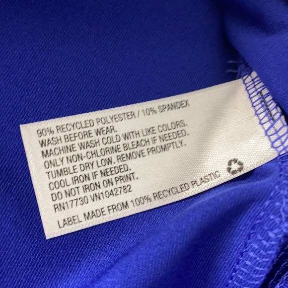 Raglan Short Sleeve Swim Shirt Reach for the Stars - Picture 5 of 6